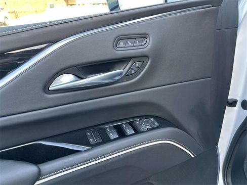 Certified 2023 Cadillac Escalade ESV Sport w/ LPO, ONYX Package image 13