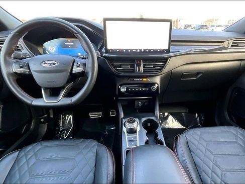 Certified 2023 Ford Escape ST-Line Elite w/ Premium Technology Package image 14