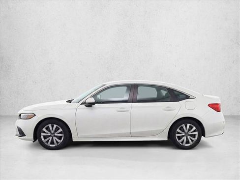 Used 2024 Honda Civic LX image 4