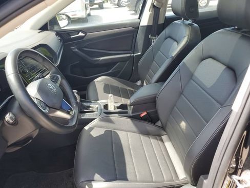 Used 2023 Volkswagen Jetta SE w/ Panoramic Sunroof Package FWD image 26