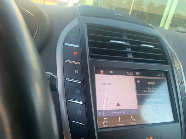 Used 2019 Lincoln MKC Reserve w/ MKC Climate Package AWD/4WD image 10