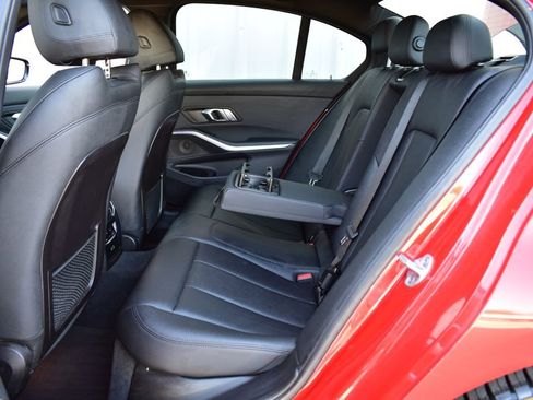 Used 2021 BMW 330i Sedan w/ Convenience Package (ZC2) RWD image 20
