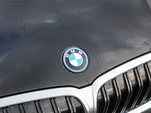 Certified 2023 BMW 330e w/ Driving Assistance Package image 11