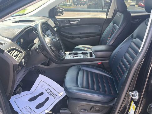 Used 2022 Ford Edge SEL w/ Sport Appearance Package AWD/4WD image 9