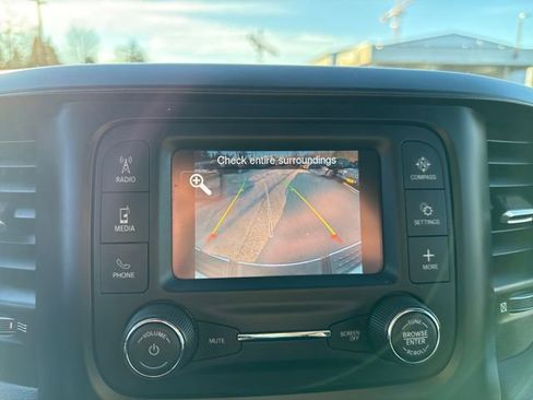 Used 2024 RAM 3500 Tradesman w/ Chrome Appearance Group image 24