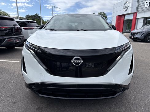 Certified 2024 Nissan Ariya AWD image 4