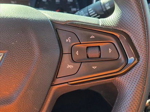 Used 2022 Chevrolet TrailBlazer LT w/ Convenience Package FWD image 28