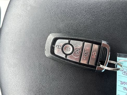 Used 2023 Ford Edge SEL w/ Convenience Package AWD/4WD image 41