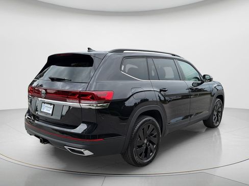 New 2026 Volkswagen Atlas SE FWD image 5