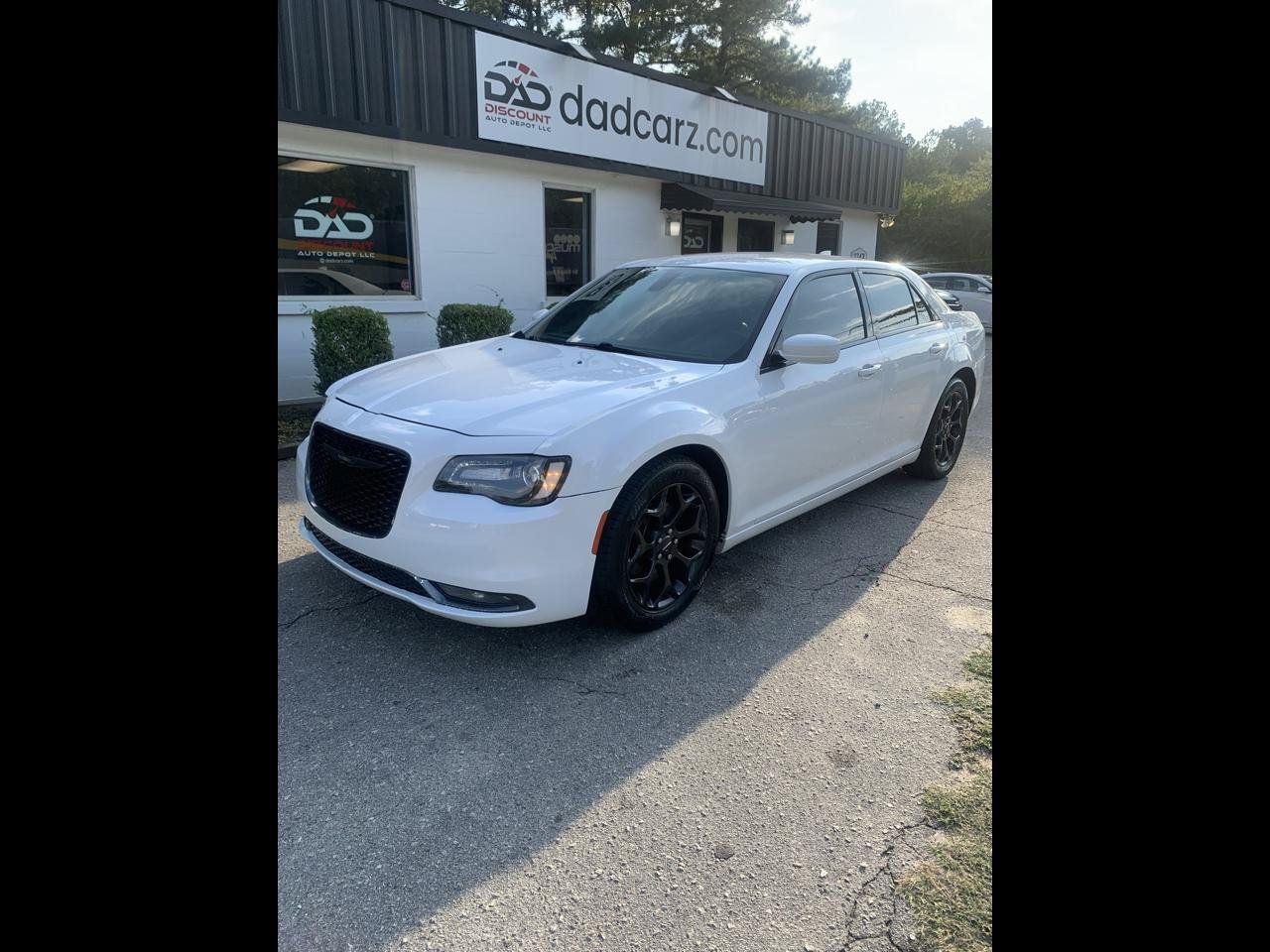 Used 2019 Chrysler 300 S AWD/4WD image 1