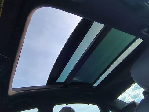 Used 2018 Genesis G80 3.3T Sport image 19