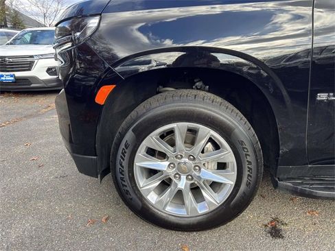 Certified 2024 Chevrolet Suburban Premier image 8