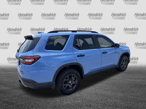 Used 2024 Honda Pilot TrailSport image 10