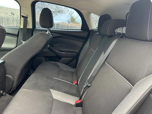 Used 2012 Ford Focus SE image 24