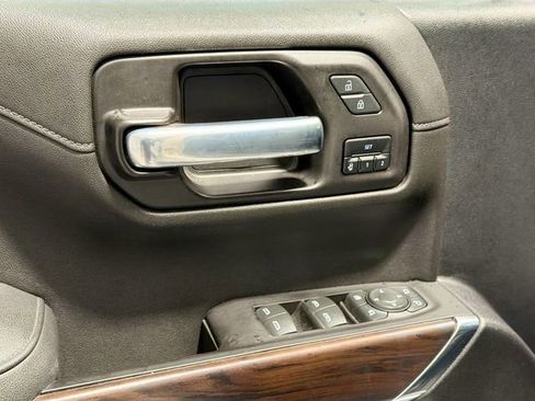 Used 2021 GMC Sierra 1500 SLT w/ SLT Premium Package AWD/4WD image 13