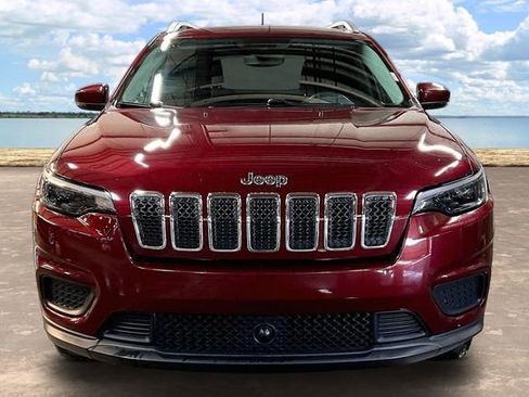 Used 2021 Jeep Cherokee Latitude image 2