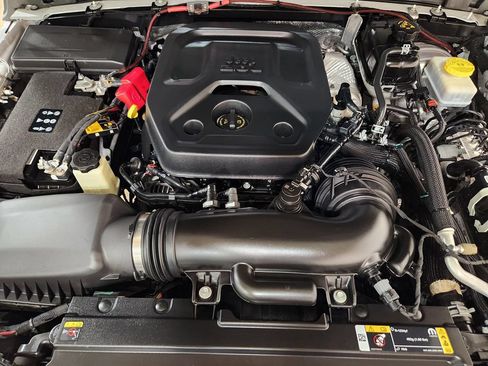 Used 2024 Jeep Wrangler Unlimited Sahara AWD/4WD image 51