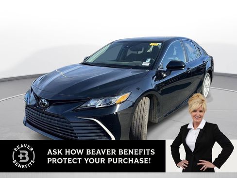 Certified 2023 Toyota Camry LE image 1