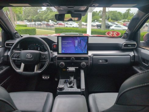 Used 2025 Toyota 4Runner TRD Sport Premium AWD/4WD image 28