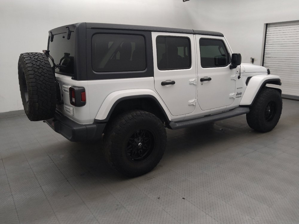 Used 2019 Jeep Wrangler Unlimited Sahara AWD/4WD image 10