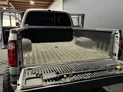 Used 2014 Ford F250 Platinum w/ FX4 Off-Road Package image 24