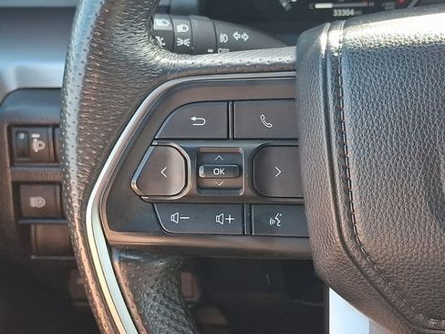 Certified 2024 Toyota Tacoma TRD Off-Road AWD/4WD image 20