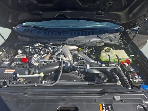 New 2026 Ford F250 XL w/ F-250 >10K GVWR Package RWD image 26