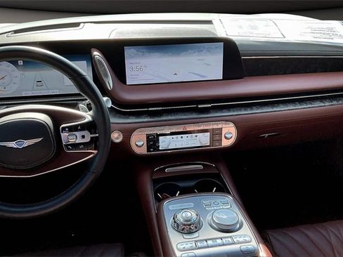 Used 2024 Genesis G90 3.5T image 6