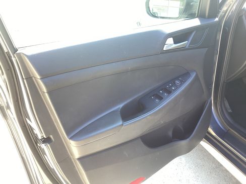 Used 2021 Hyundai Tucson SEL w/ Cargo Package FWD image 16