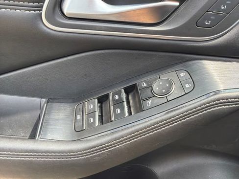 Used 2021 Nissan Rogue SL FWD image 30