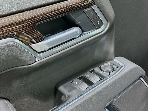 New 2026 GMC Sierra 1500 SLE AWD/4WD image 18