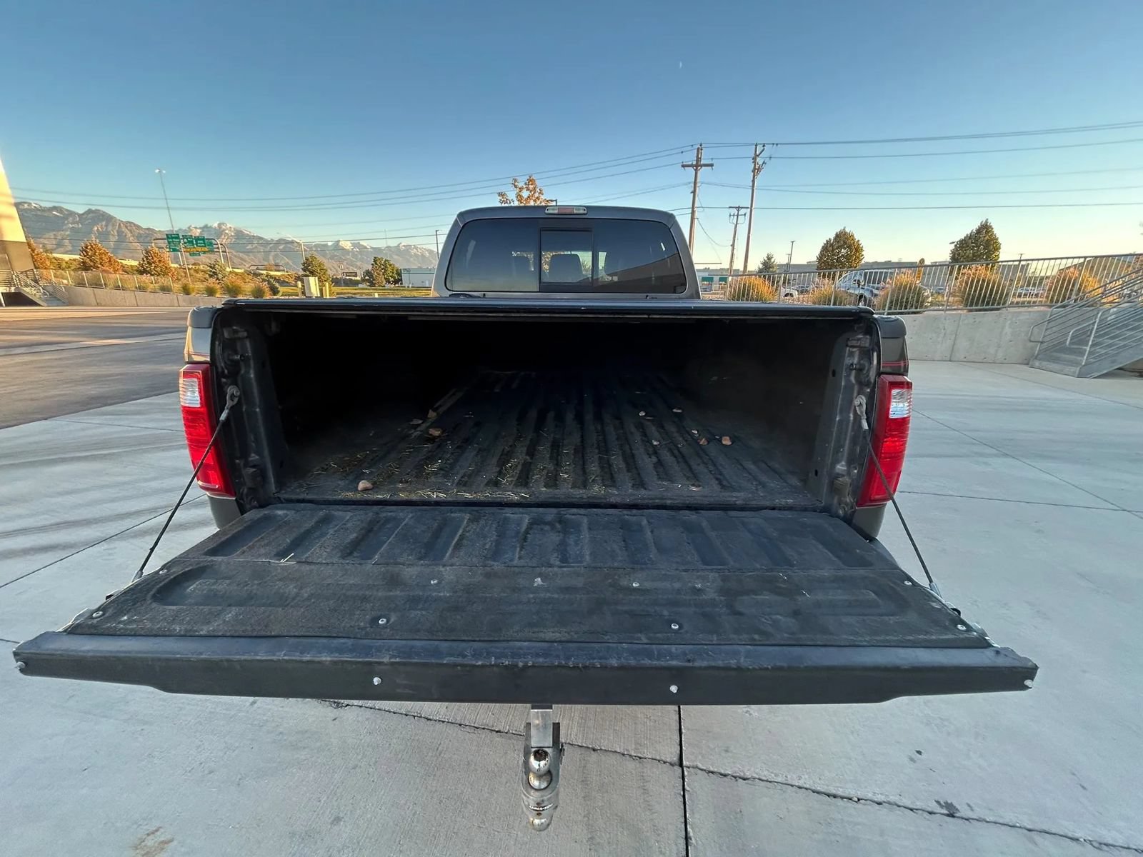 Used 2015 Ford F250 Lariat w/ Chrome Package AWD/4WD image 13