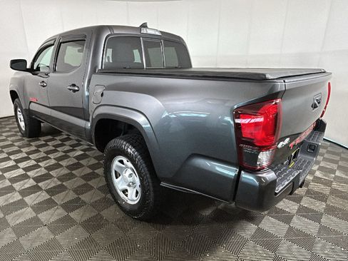 Used 2019 Toyota Tacoma SR w/ SR Convenience Package AWD/4WD image 4