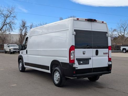 Used 2021 RAM ProMaster 2500 image 3