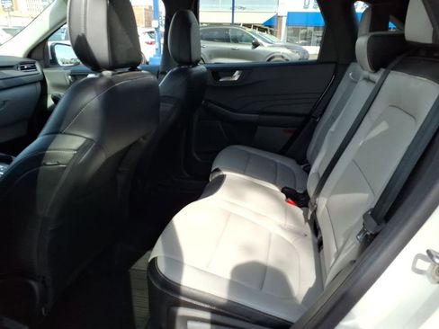 Used 2023 Ford Escape Platinum AWD/4WD image 11
