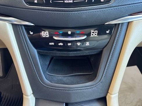 Used 2019 Cadillac XT5 Luxury AWD/4WD image 21