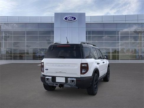 New 2025 Ford Bronco Sport Outer Banks w/ Sasquatch Outer Banks Package image 8