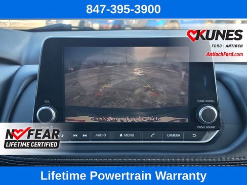 Used 2023 Nissan Rogue SV image 39