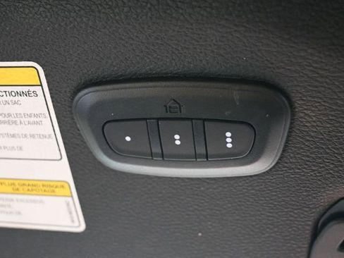 Used 2022 Jeep Gladiator Willys image 25