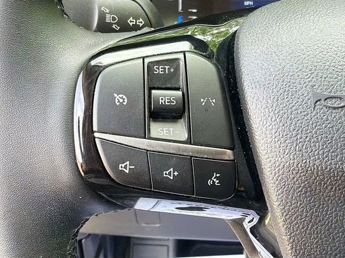 Certified 2024 Ford Escape Active AWD/4WD image 12