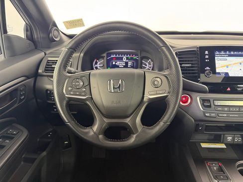 Used 2023 Honda Passport TrailSport image 31
