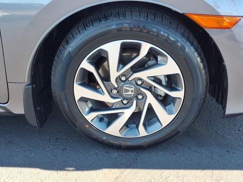 Used 2016 Honda Civic EX image 15