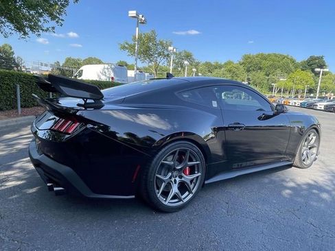 New 2026 Ford Mustang GT Premium w/ GT Performance Package RWD image 6