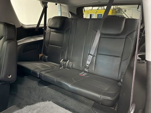 Used 2016 Chevrolet Suburban LTZ image 20