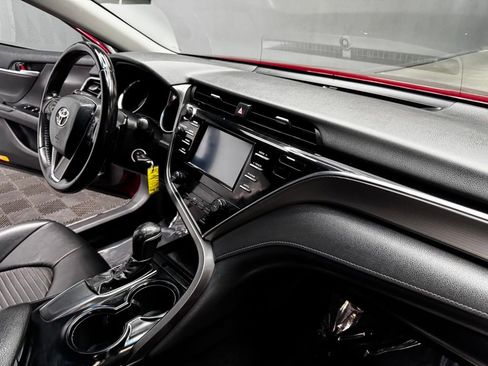 Used 2018 Toyota Camry SE w/ Protection Package (Q2) image 53