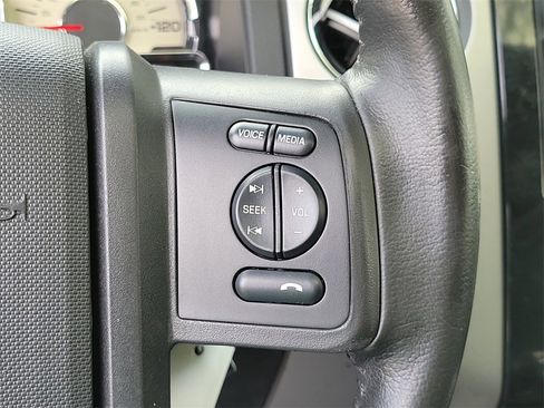 Used 2012 Ford Expedition Limited image 32
