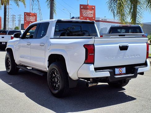 Used 2024 Toyota Tacoma SR5 RWD image 4