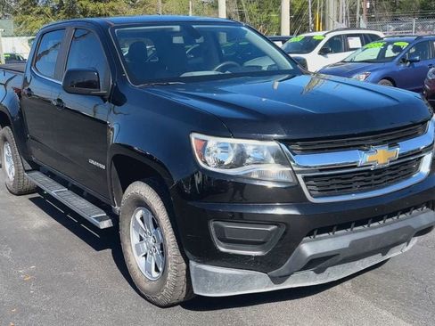 Used 2019 Chevrolet Colorado W/T w/ WT Convenience Package image 2