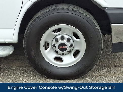Used 2024 GMC Savana 2500 w/ Driver Convenience Package image 28