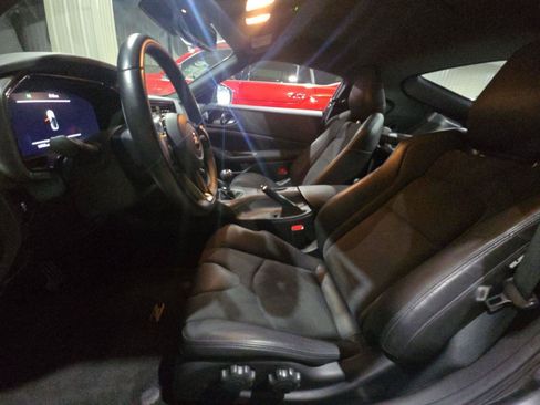 Used 2024 Nissan Z Performance w/ Floor Mat Package RWD image 8